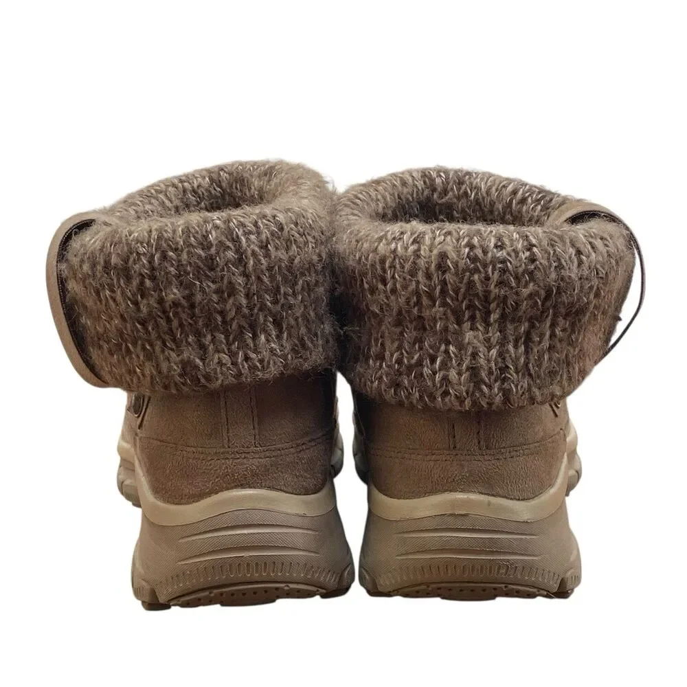 Skechers‎ Booties Sz 6.5 Relaxed Fit Cooled Memory Foam Taupe